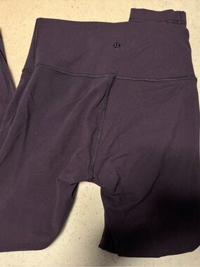 Lululemon Leggings - Size 6